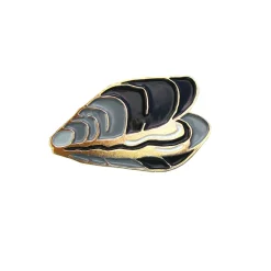 Coucou Suzette Mussel Pin* Pins